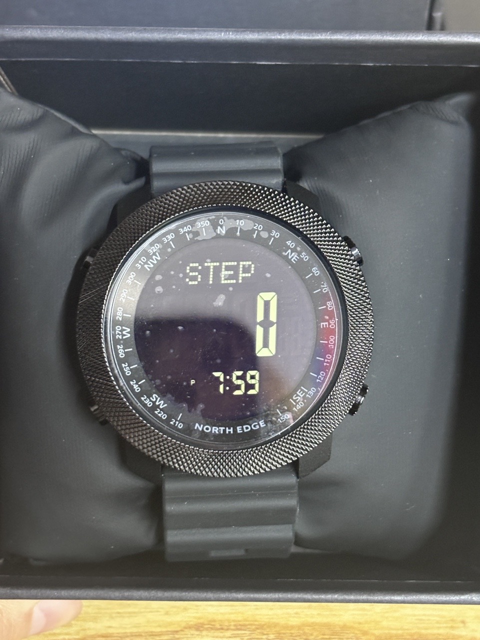 Men Digital Watch NORTH EDGE D - Altimeter Compass Watch recension och pris